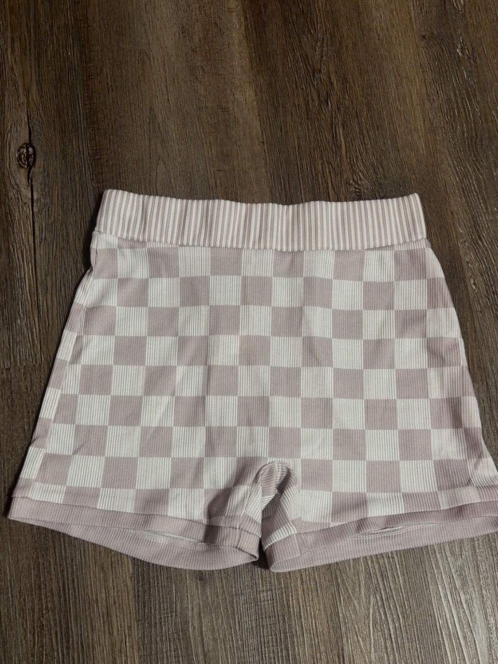 Checker Ribbed Knit Shorts - Light tan & White